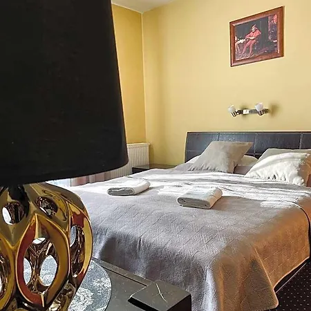 Sarenka Hotel